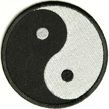 Yin and Yang Cat Patch Embroidered Badge Applique Iron/ Sew-On Cloth Badge 